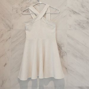 Kids white polyester dress.